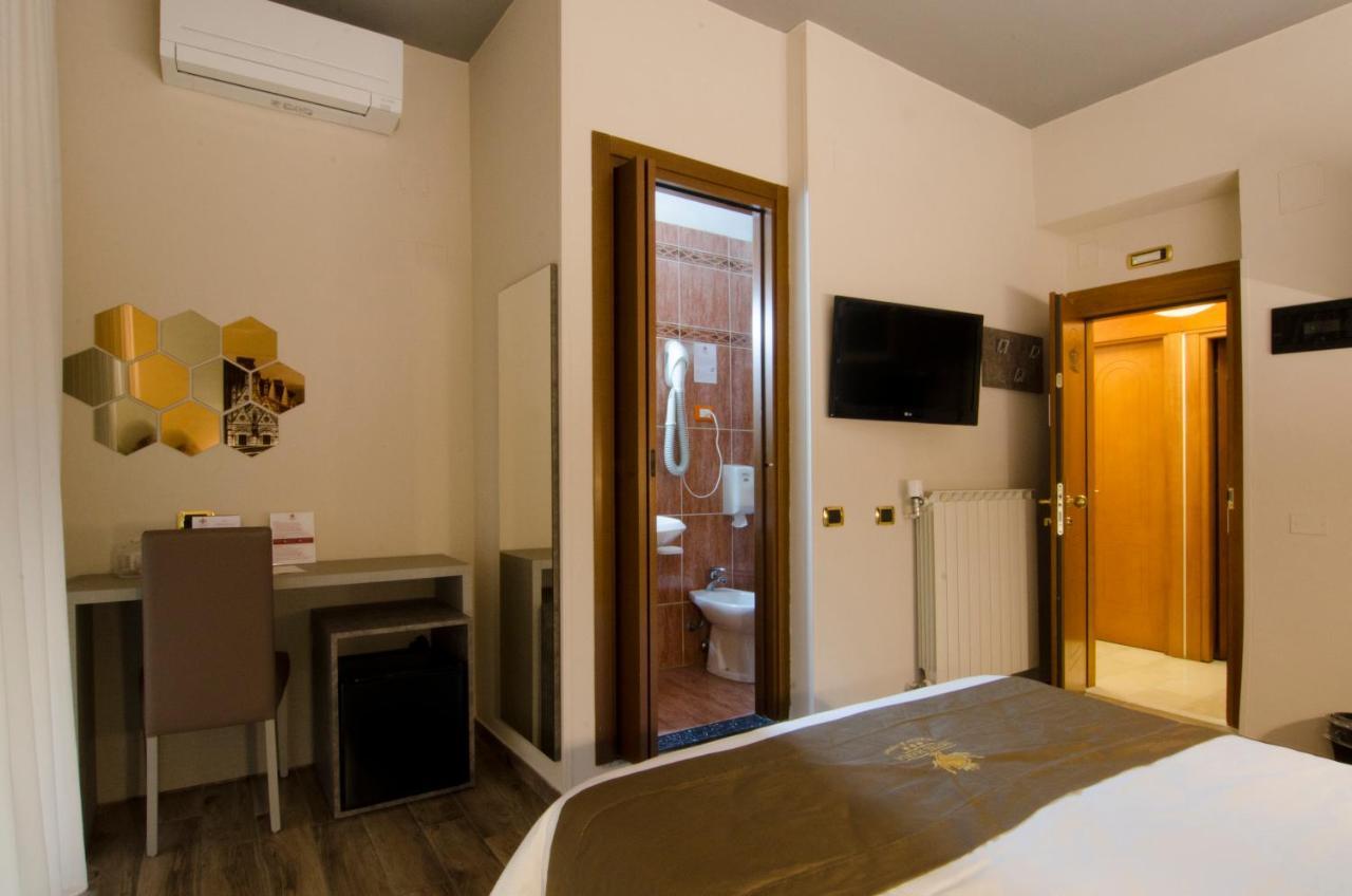 Maria Hotel